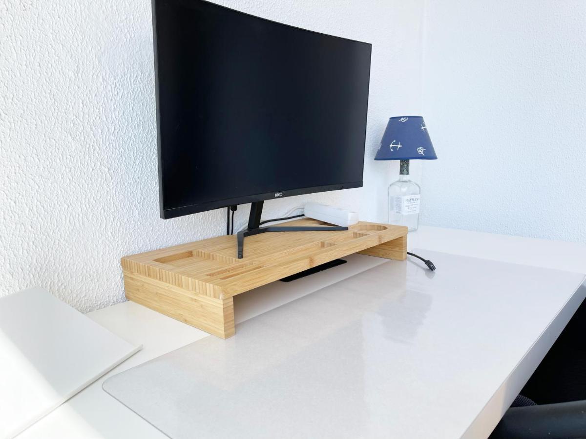אלבופיירה Panoramic Seaview - 2 Bedroom, Main Ave, 15 Min Walk Beach, Workspace מראה חיצוני תמונה