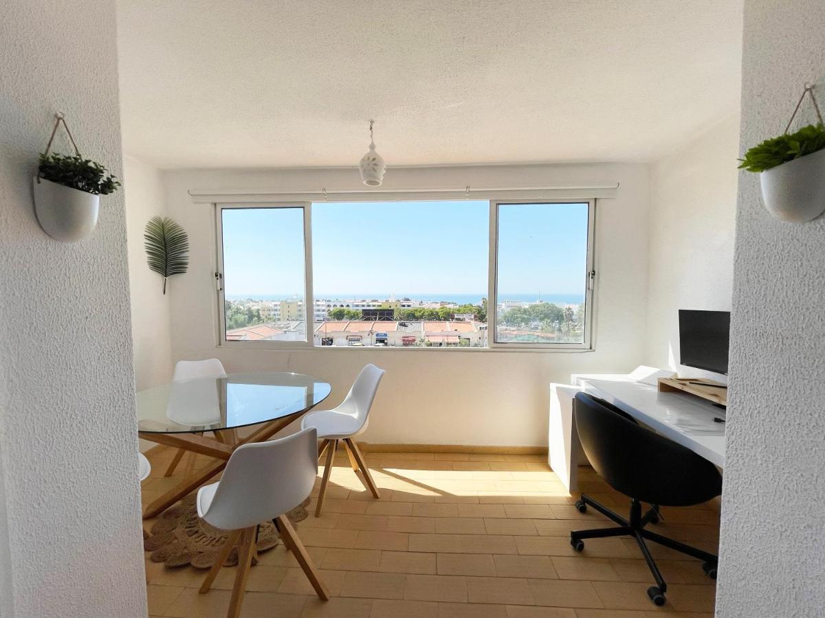 אלבופיירה Panoramic Seaview - 2 Bedroom, Main Ave, 15 Min Walk Beach, Workspace מראה חיצוני תמונה