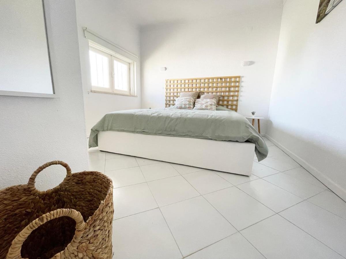 אלבופיירה Panoramic Seaview - 2 Bedroom, Main Ave, 15 Min Walk Beach, Workspace מראה חיצוני תמונה